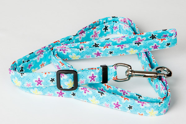 Handmade pet leashes in multiple prints